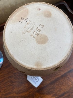 Lot 560 - A LINTHORPE EARTHENWARE POTTERY BISCUIT BARREL