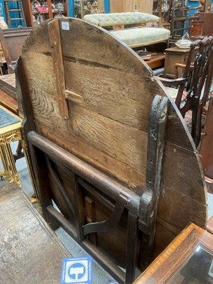 Lot 1194 - A 19TH CENTURY FRENCH OAK WINE-TASTING TABLE