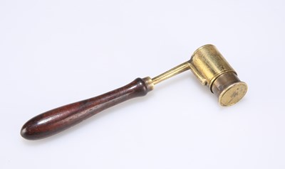 Lot 1434 - A 19TH CENTURY TREEN AND BRASS SHOT MEASURE