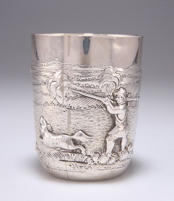 Lot 432 - A GEORGE III SILVER BEAKER