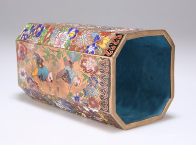 Lot 652 - A CHINESE CLOISONNÉ ENAMEL OCTAGONAL BRUSH POT