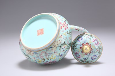 Lot 128 - A CHINESE FAMILLE ROSE TEAPOT